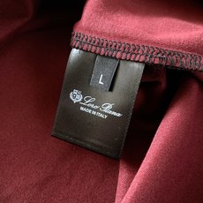 LoroPiana L.P FW早秋新品 Loro Piana半高领短袖T恤👕采用品牌双面微米羊毛混纺面料,上手软糯细腻 LoroPiana L.P FW早秋新品 Loro Piana半高领短袖T恤👕采用品牌双面微米羊毛混纺面料,上手软糯细腻