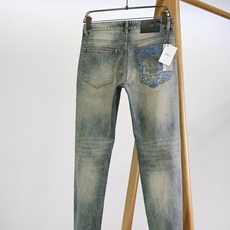 Dior Homme 迪奥·桀傲 2026FW早秋新品 复古水洗修身牛仔裤👖法式轻奢牛仔佳作!重磅弹力牛仔面料,复古怀旧 Dior Homme 迪奥·桀傲 2026FW早秋新品 复古水洗修身牛仔裤👖法式轻奢牛仔佳作!重磅弹力牛仔面料,复古怀旧