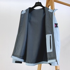 Stone Island 石头岛 2026FW早秋新品 机能连帽冲锋外套🧥妥妥的街头工装硬通货!方格防泼水面料质感出众 Stone Island 石头岛 2026FW早秋新品 机能连帽冲锋外套🧥妥妥的街头工装硬通货!方格防泼水面料质感出众