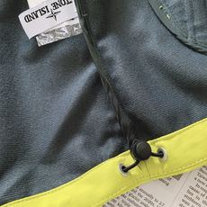 Stone Island 石头岛 2026FW早秋新品 机能连帽冲锋外套🧥妥妥的街头工装硬通货!方格防泼水面料质感出众 Stone Island 石头岛 2026FW早秋新品 机能连帽冲锋外套🧥妥妥的街头工装硬通货!方格防泼水面料质感出众