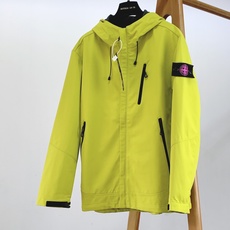 Stone Island 石头岛 2026FW早秋新品 机能连帽冲锋外套🧥妥妥的街头工装硬通货!方格防泼水面料质感出众 Stone Island 石头岛 2026FW早秋新品 机能连帽冲锋外套🧥妥妥的街头工装硬通货!方格防泼水面料质感出众