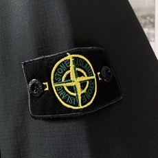 Stone Island 石头岛 2026FW早秋新品 机能连帽冲锋外套🧥妥妥的街头工装硬通货!方格防泼水面料质感出众 Stone Island 石头岛 2026FW早秋新品 机能连帽冲锋外套🧥妥妥的街头工装硬通货!方格防泼水面料质感出众