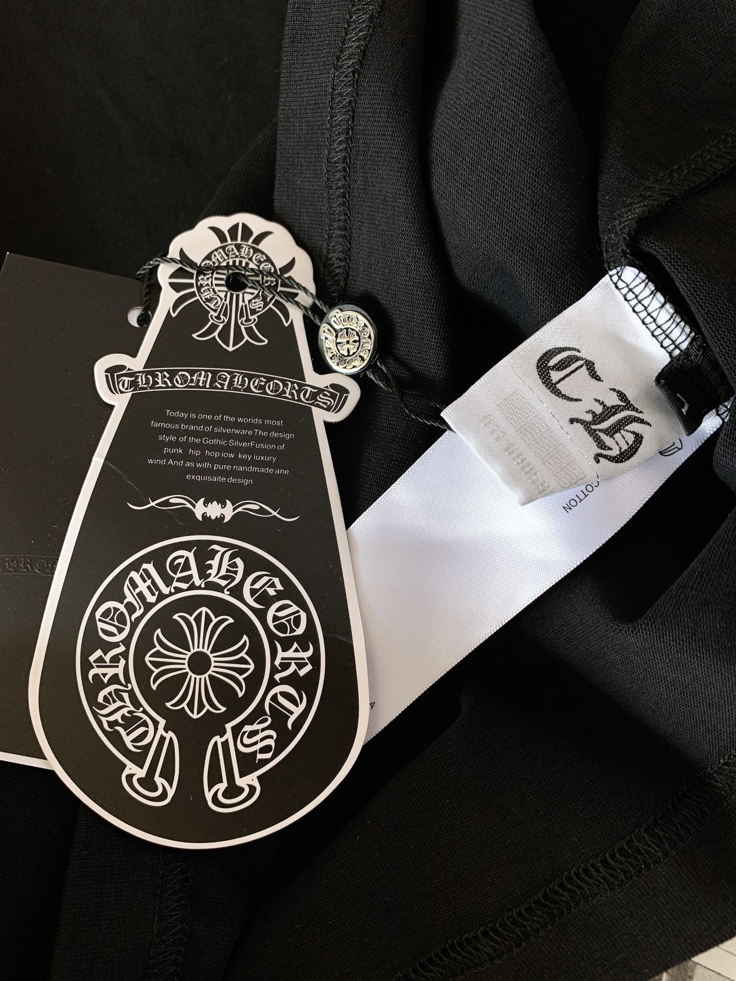 Chrome Hearts 克罗心 2026FW早秋新品 长袖印花打底T恤🥼高克重纯棉料子,拿到手就能感受到扎实质感, Chrome Hearts 克罗心 2026FW早秋新品 长袖印花打底T恤🥼高克重纯棉料子,拿到手就能感受到扎实质感,