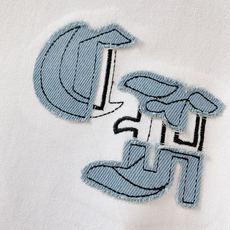 Chrome Hearts 克罗心 2026FW早秋新品 新款牛仔贴布短袖T恤👕 高克重精梳棉料子拿到手就能感受到质感 Chrome Hearts 克罗心 2026FW早秋新品 新款牛仔贴布短袖T恤👕 高克重精梳棉料子拿到手就能感受到质感