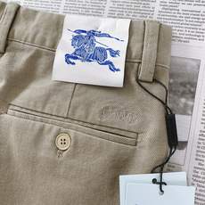 Burberry 巴宝莉 2026FW早秋新品 男士磨毛休闲裤👖真正兼顾格调与实穿的神款!重磅斜纹磨毛面料,内里带薄磨毛 Burberry 巴宝莉 2026FW早秋新品 男士磨毛休闲裤👖真正兼顾格调与实穿的神款!重磅斜纹磨毛面料,内里带薄磨毛