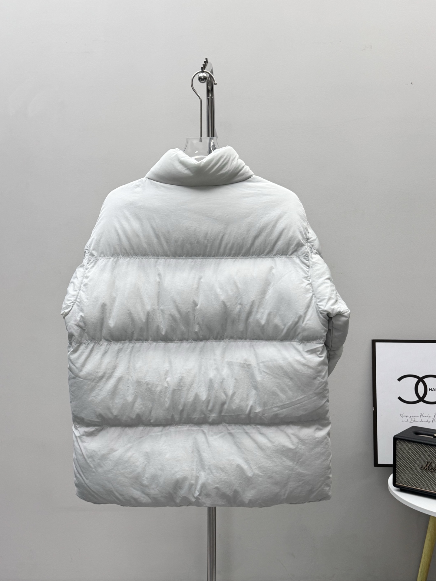 石头岛 徽标高领单排扣 拉链夹克棉服外套13
款号：s901  
码数：S M L XL  
颜色：黑色 限定灰 
批发价： 170