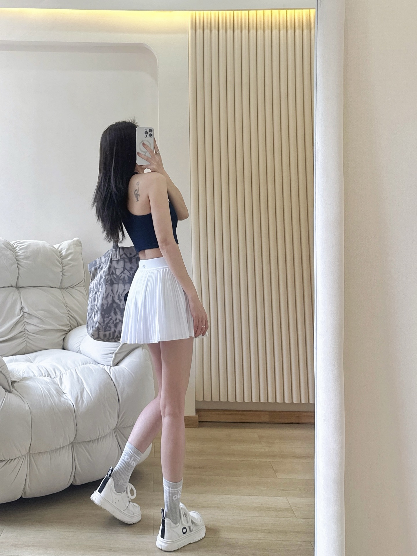 Alo tank everyday white yoga