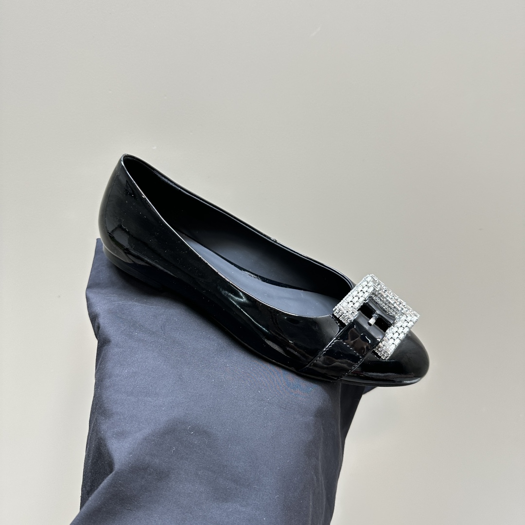 Giuseppe Zanotti 2024ss Flat Sole Shoes: Crystallized Water Detail, Leather Soles, Unique Design - 图片 8