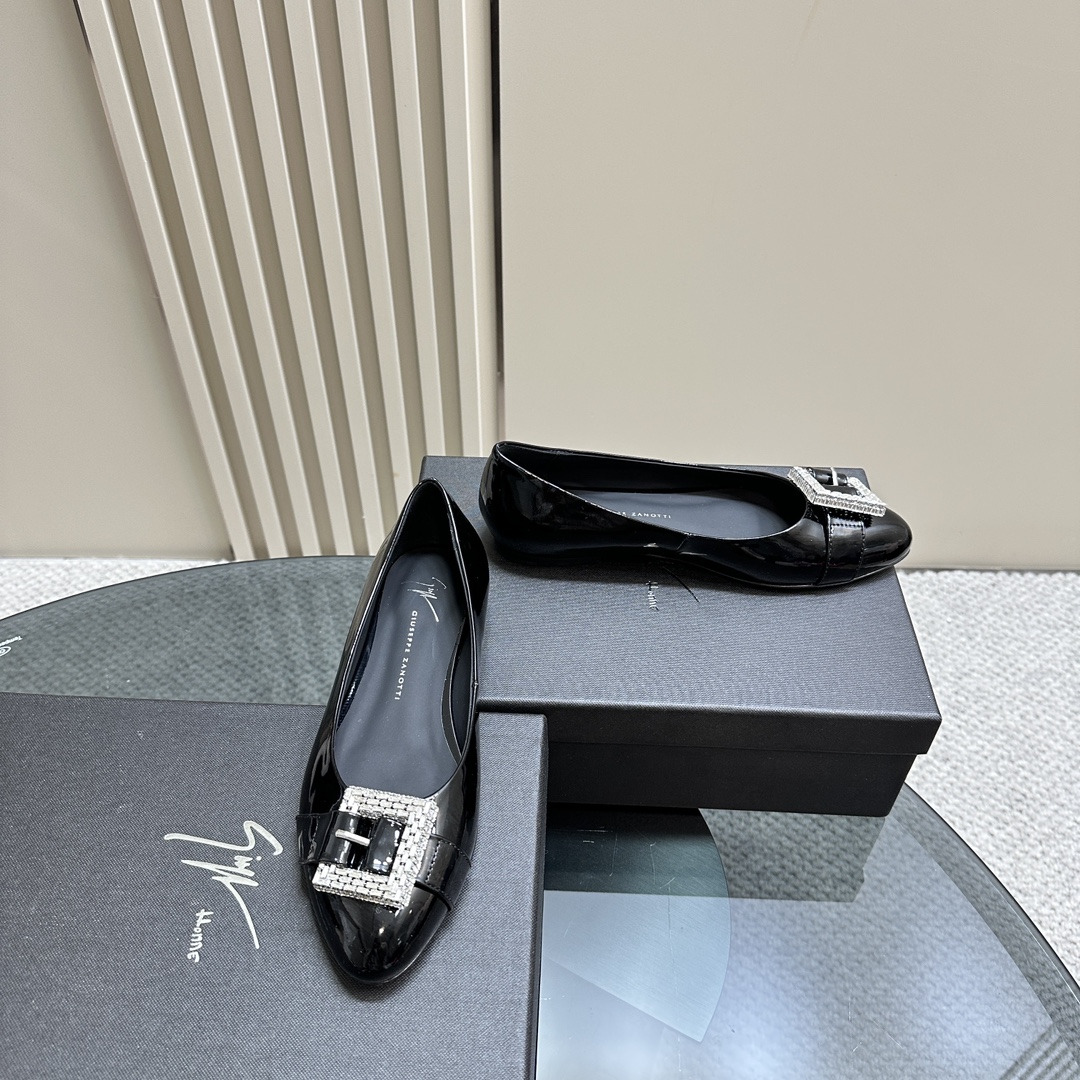 Giuseppe Zanotti 2024ss Flat Sole Shoes: Crystallized Water Detail, Leather Soles, Unique Design - 图片 5