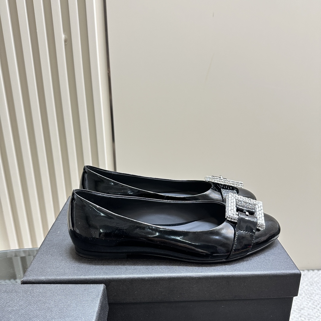 Giuseppe Zanotti 2024ss Flat Sole Shoes: Crystallized Water Detail, Leather Soles, Unique Design - 图片 2