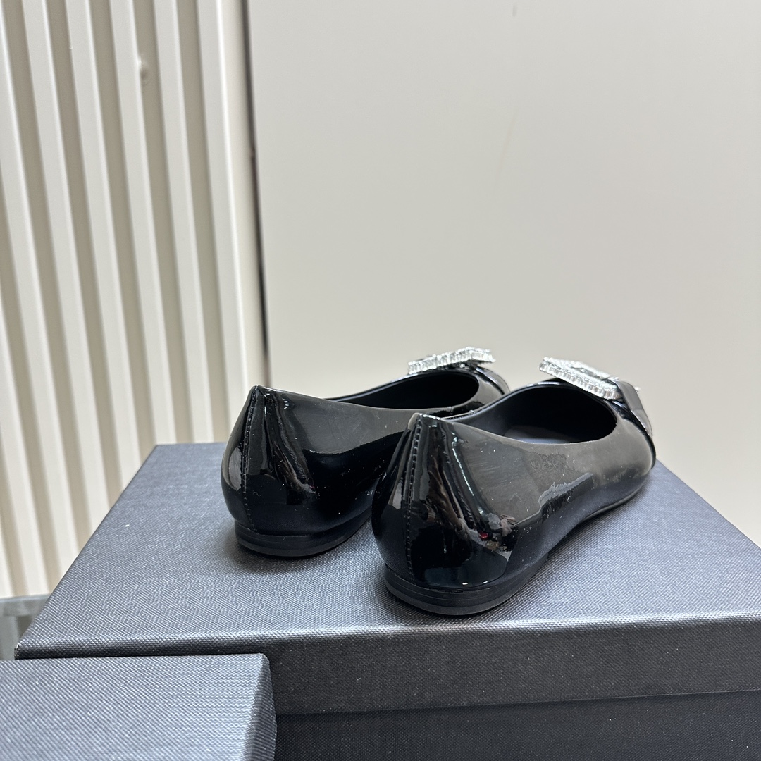 Giuseppe Zanotti 2024ss Flat Sole Shoes: Crystallized Water Detail, Leather Soles, Unique Design - 图片 3