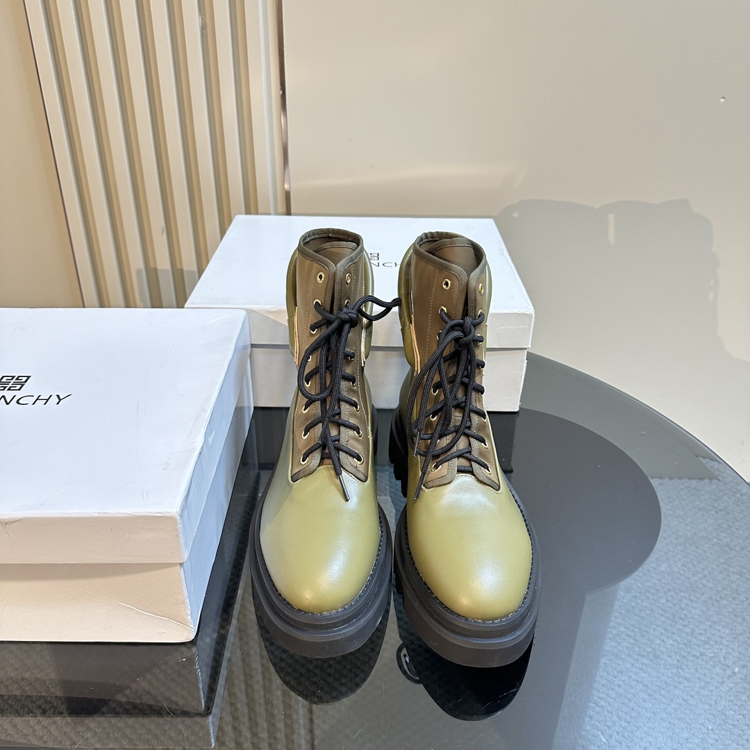 [Givenchy Women
