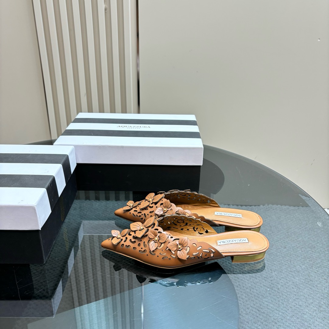 AQUAZURA Gold Pineapple 2025SS Summer Flats: Italian Crafted, Royal Design, Party-Ready.