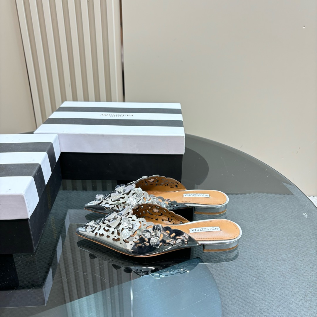 AQUAZURA Gold Pineapple Flats 2025SS: Italian Crafted, Elegant Design for Summer Parties