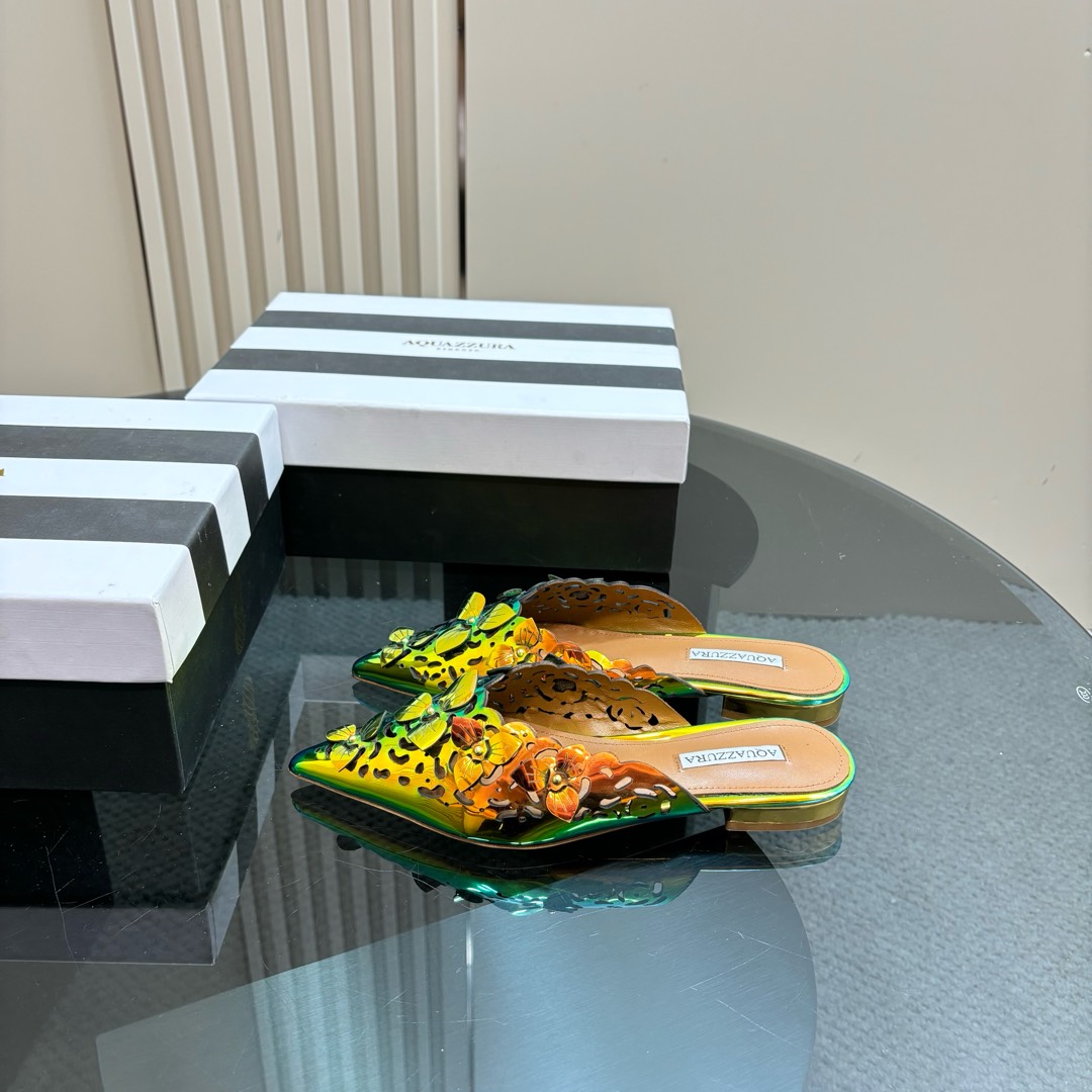 “2025SS Aquazzura Gold Pineapple Flats: Italian Crafted, Elegant, Versatile Party Shoes”