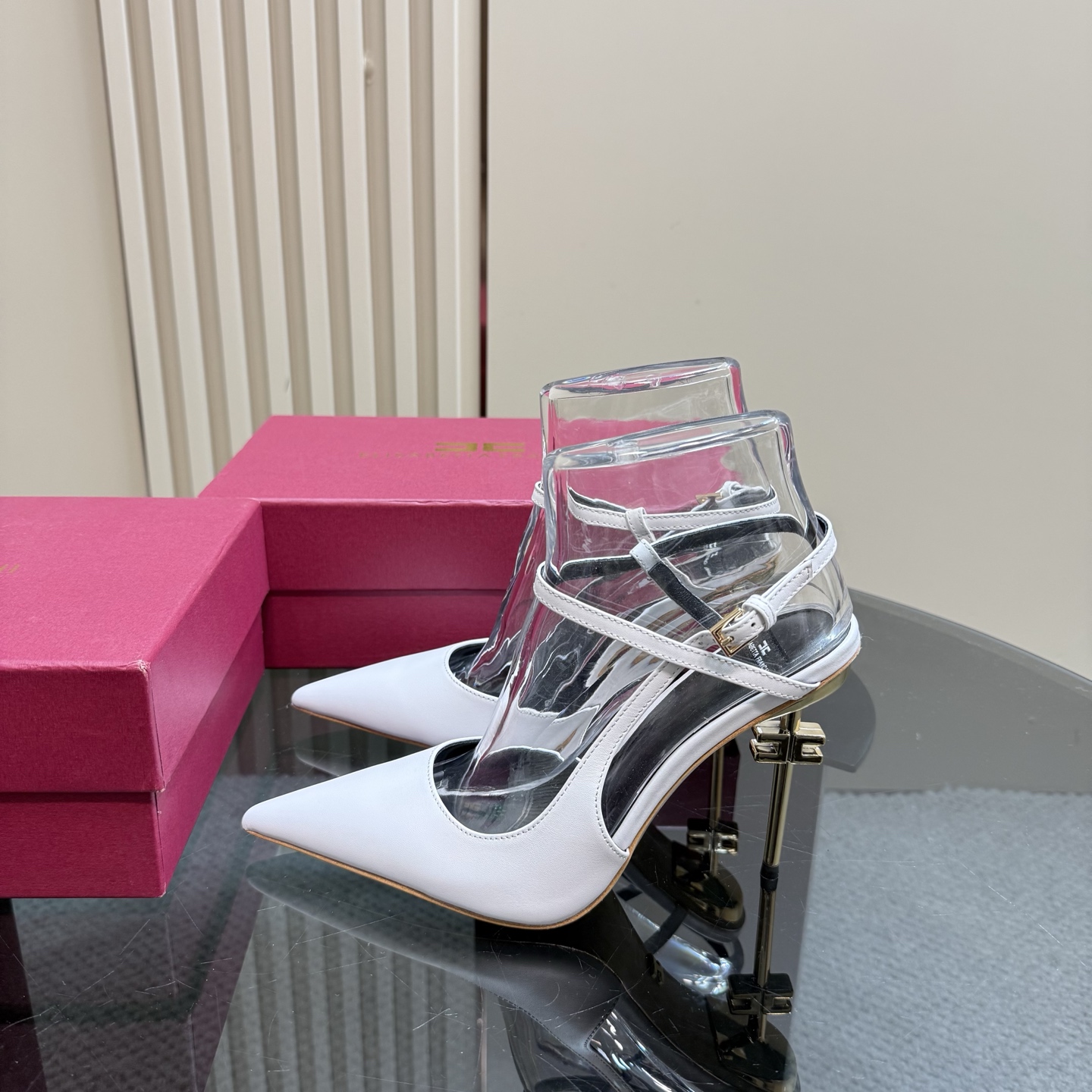 Elisabetta Franchi: Italian Luxury Fashion with Sharp Elegance and High Quality