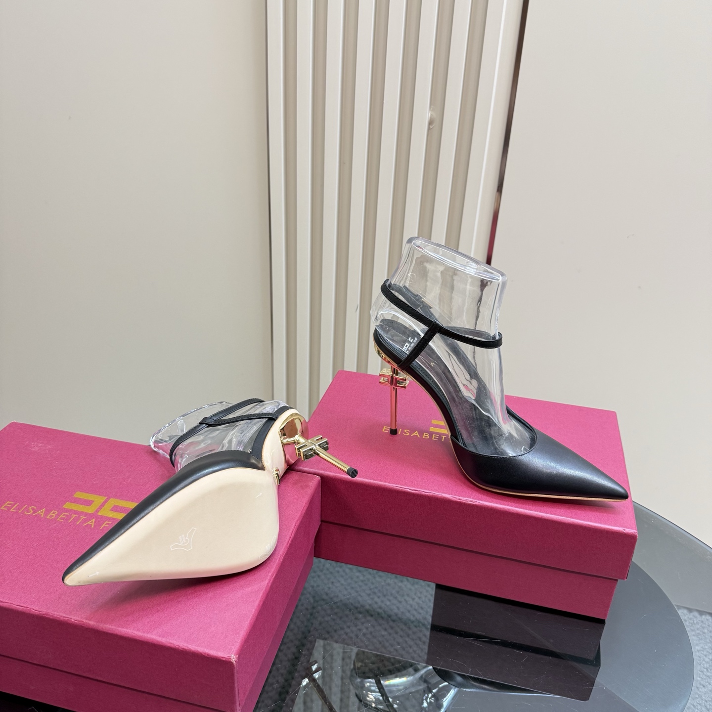 Luxurious Italian Brand: Elisabetta Franchi’s High-Fashion Factory Edition - 图片 7