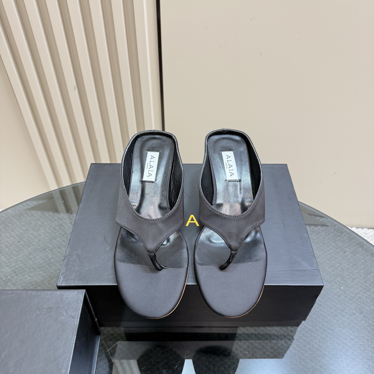 ALAÏA HIGH LOVE Black Silk Wedge Thong Sandals - Elegant & Comfortable 4 i1742297201811 2435 0 1