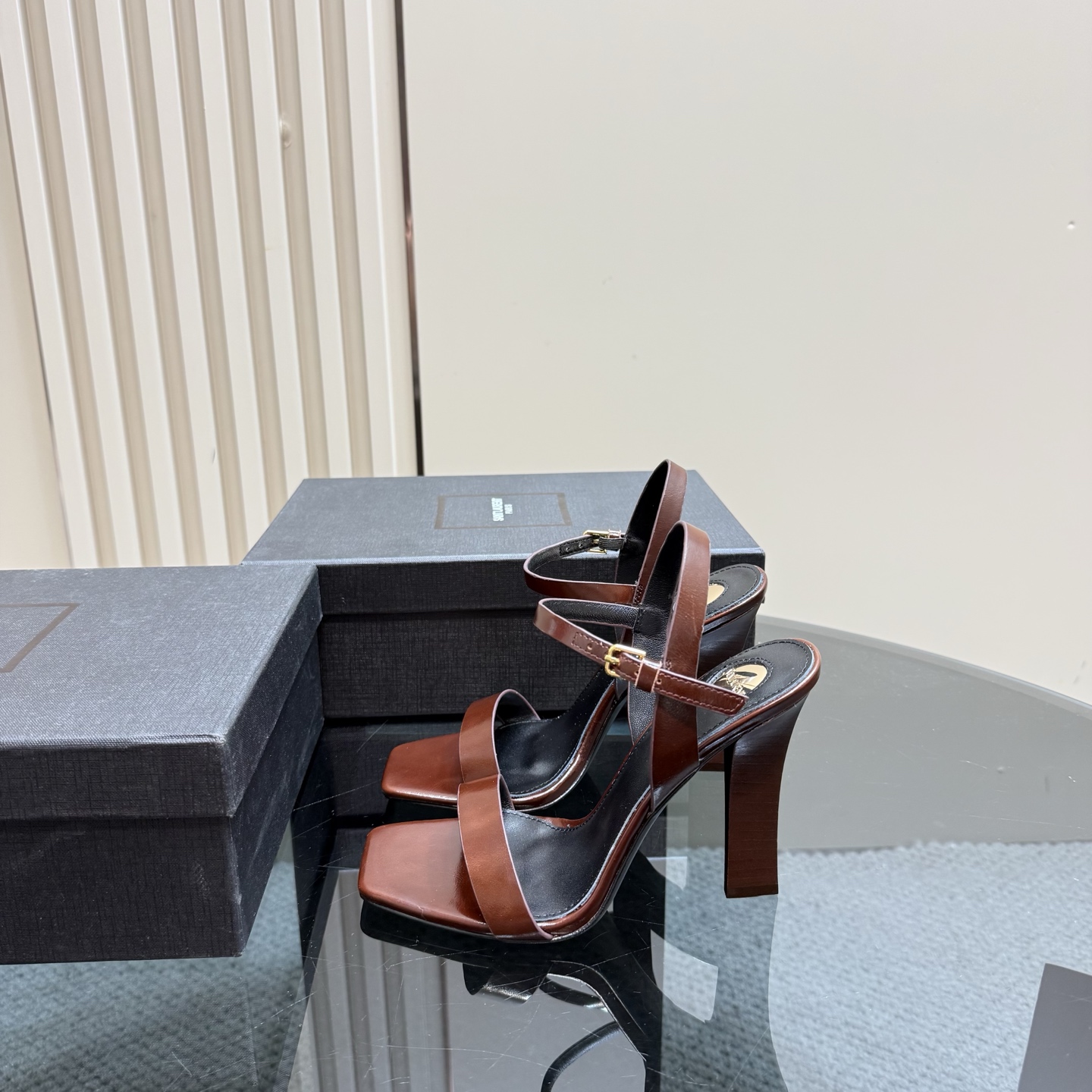 Saint Laurent 2025 Spring/Summer High Heel Sandals - Elegant Brown 3 i1742756508623 3080 0 0