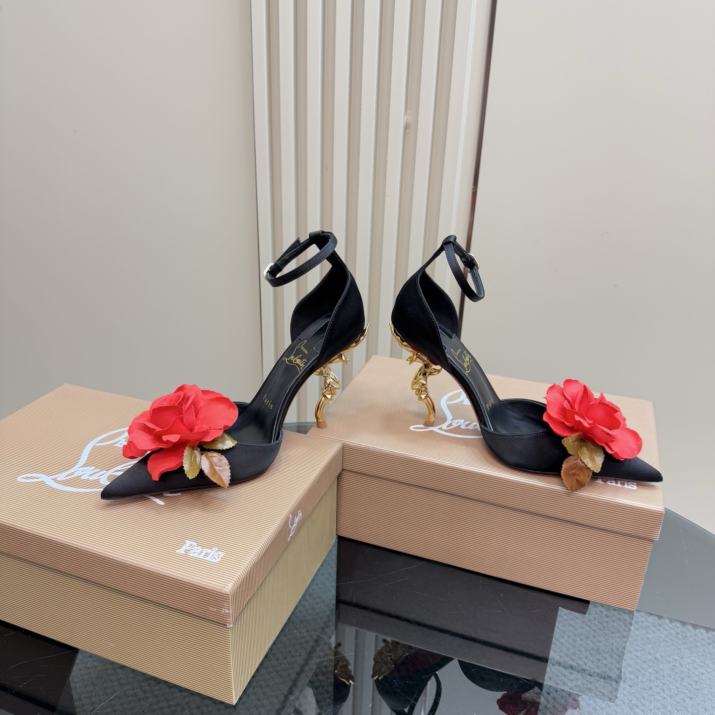 Christian Louboutin 2025 Runway Heels - Limited Edition Sculptural Art 7 i1743376633095 3664 0 4