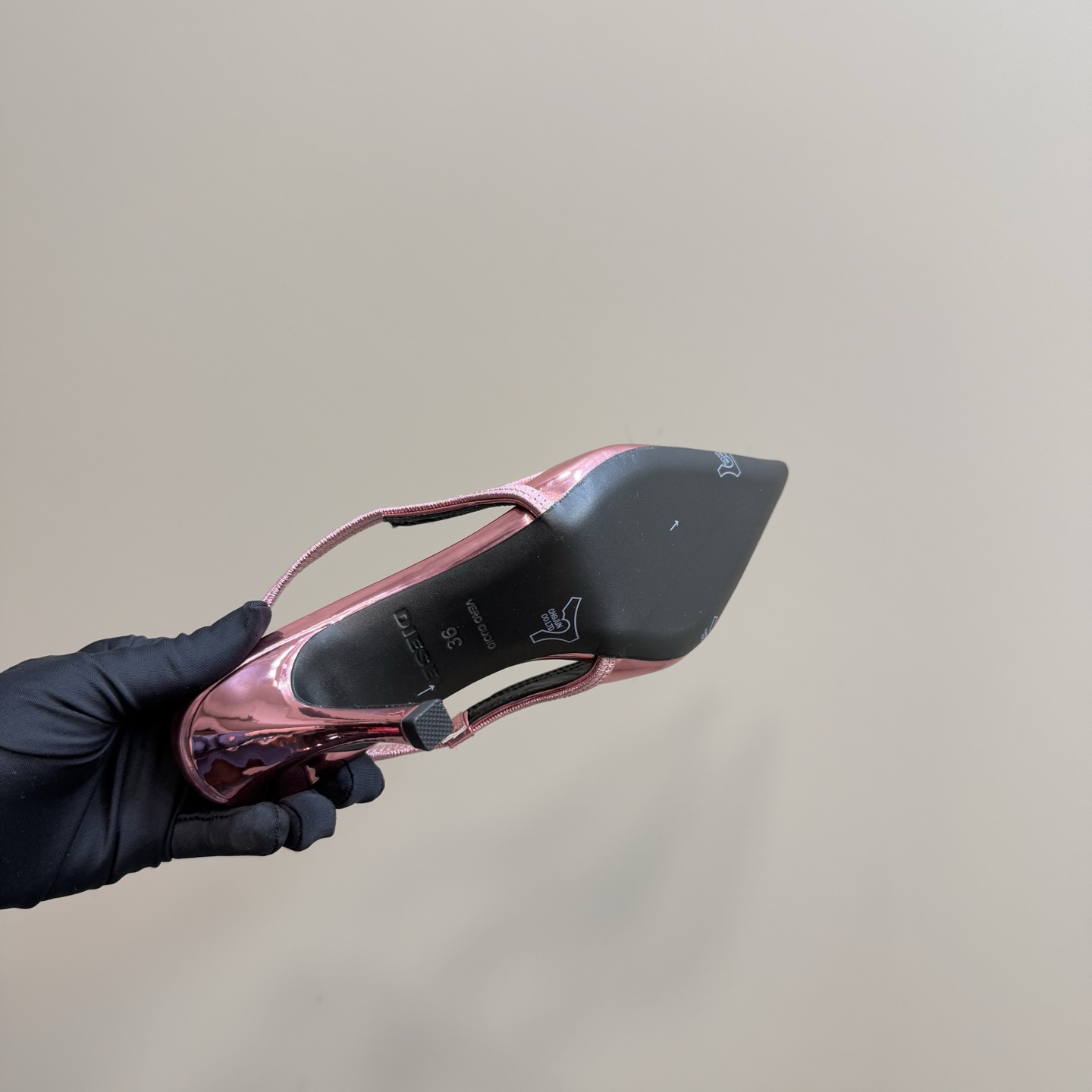 Diesel’s Top Edition 700: 2024 Spring/Summer Post-Pretty Heels Collection - 图片 9