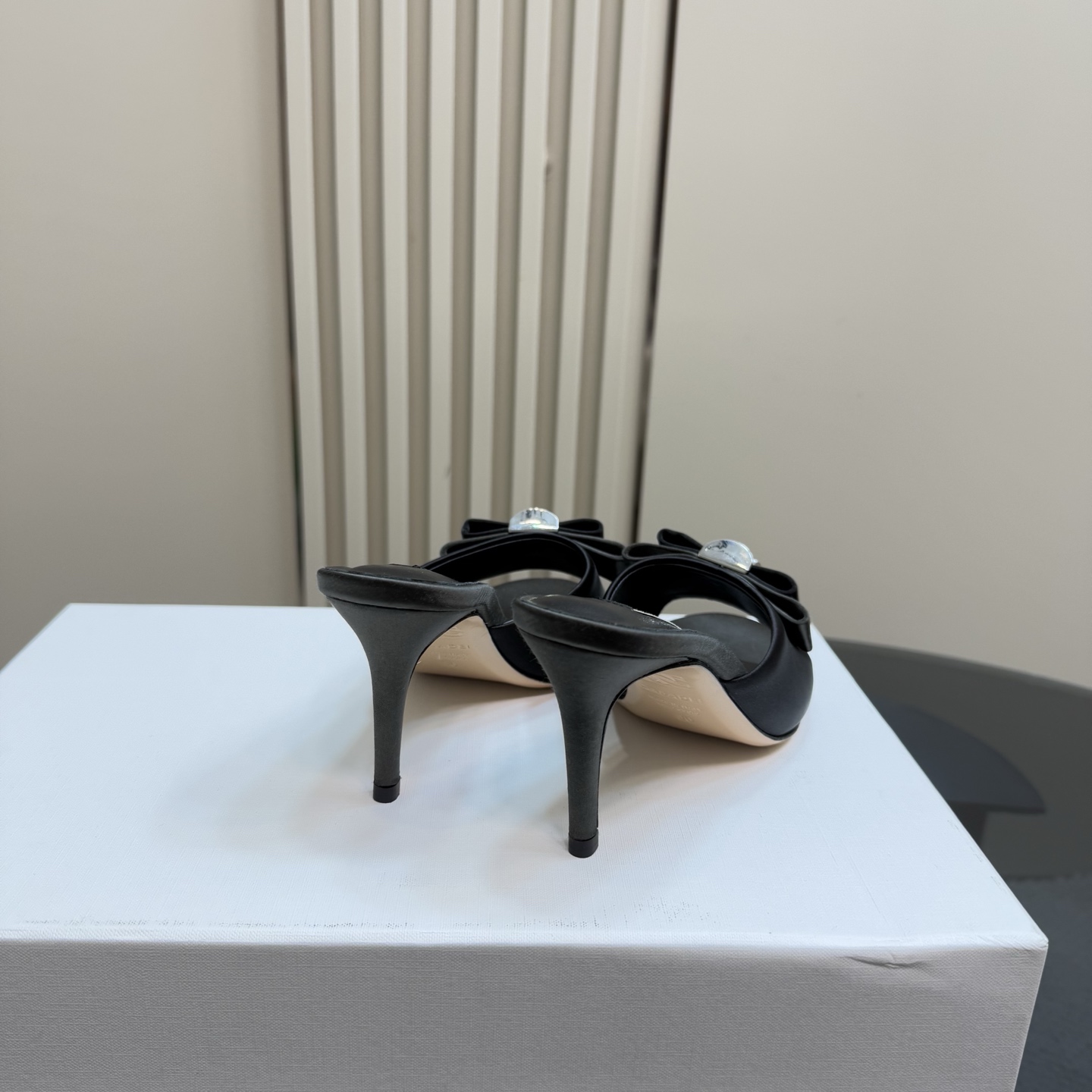 Stylish CASADEI/Cassanti Heels with Water Drills and Italian Leather – Irresistible Quality and Charm - 图片 6