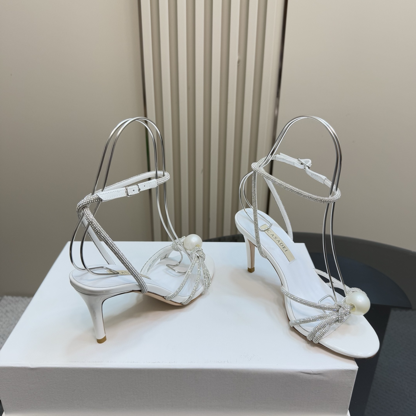 Stylish Pearl Water Drills Sandals: CASADEI/Cassanti 25WF Collection Summary - 图片 6
