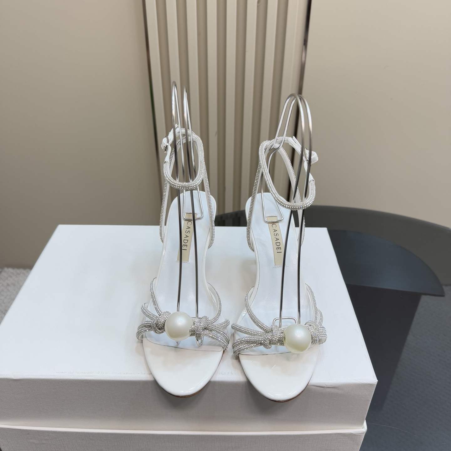 Stylish Pearl Water Drills Sandals: CASADEI/Cassanti 25WF Collection Summary - 图片 2