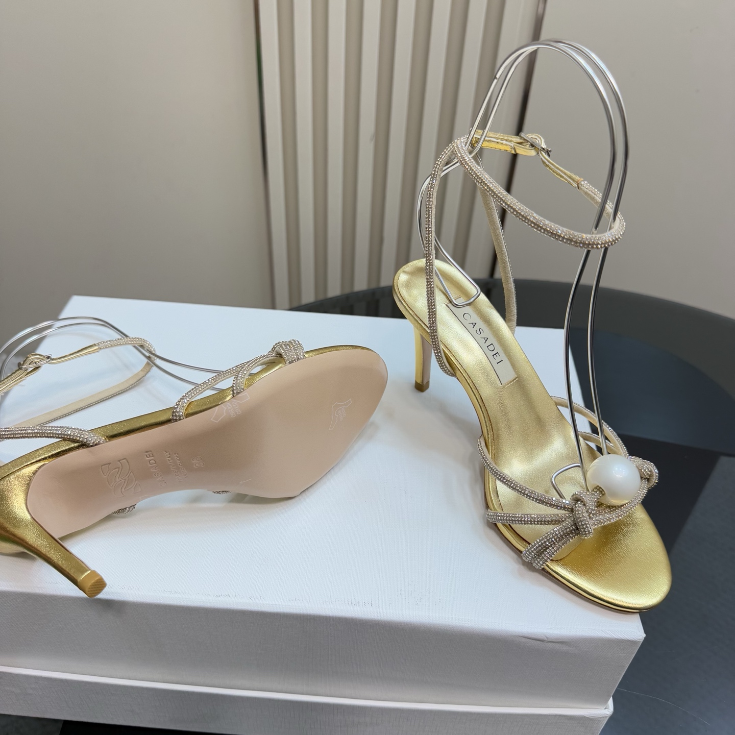 Stylish Pearl Water Drills Sandals: CASADEI/Cassanti 25WF Collection Summary - 图片 5