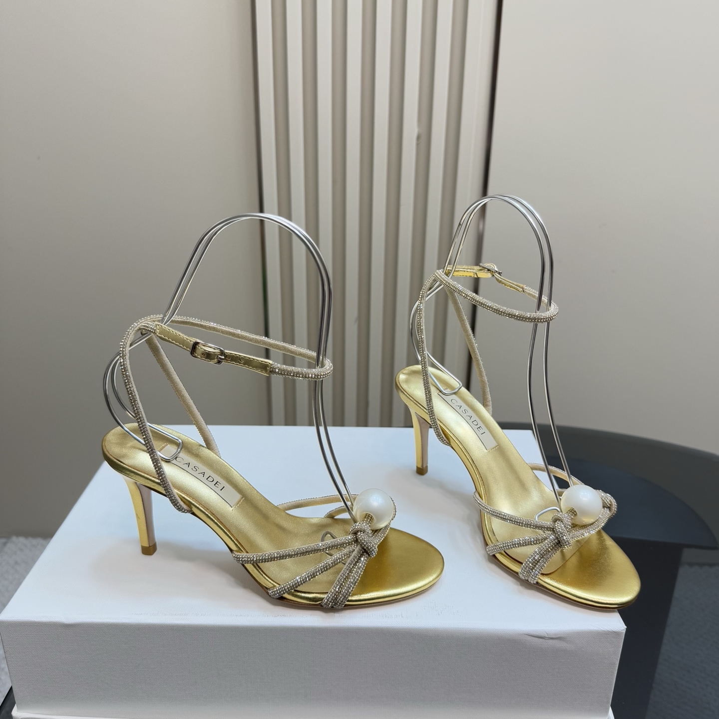 Stylish Pearl Water Drills Sandals: CASADEI/Cassanti 25WF Collection Summary - 图片 4