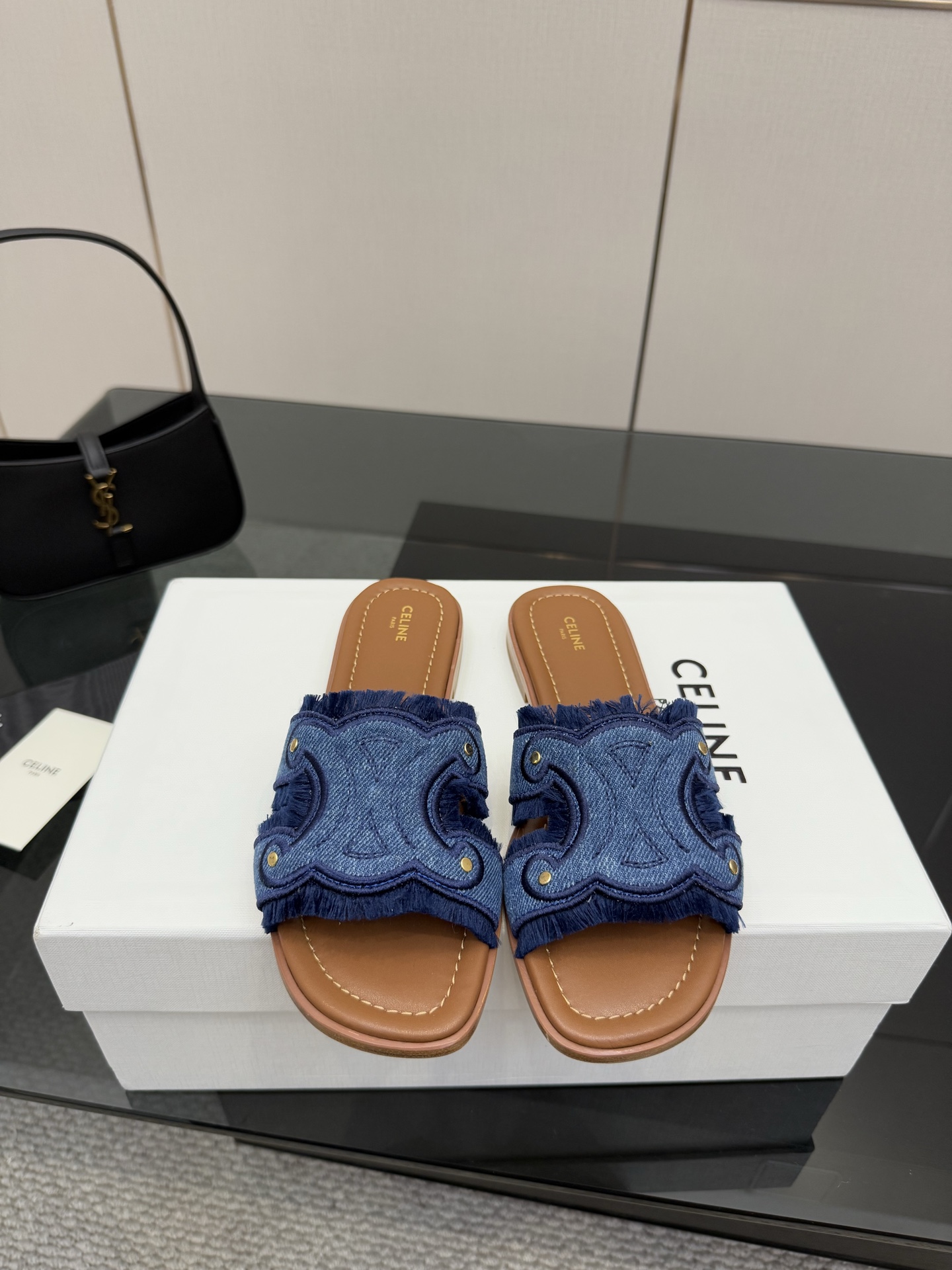 NO:264554,CELINE 六六六六六六六六六六六六六六六六六六六六六六六六六六六六六六六六六六六六六六六六六六六六六六六六六六六六六六六六六六六六六六六六六六六六六六六六六六六六六六六六六六六六六六六六六六六六六六六六六六六六六六六六六六六六六六六六六六六六六六六六六六六六六六六六六六六六六六六六六六六六六六六六六六六六六六六六六六六六六六六六六六六六六六六六�19860909CELINE 思琳夏新款爆款凯旋门英伦风平底凉鞋拖鞋 简约大气时髦,耐看不过时,是时尚圈永不退潮的经典所在,复古的英伦风格,气质非凡 原版手工织布 真皮沿条包边 真皮大底 码数35-40,拖鞋,celine,sandals,slippers,Leather soles,Women's Shoes