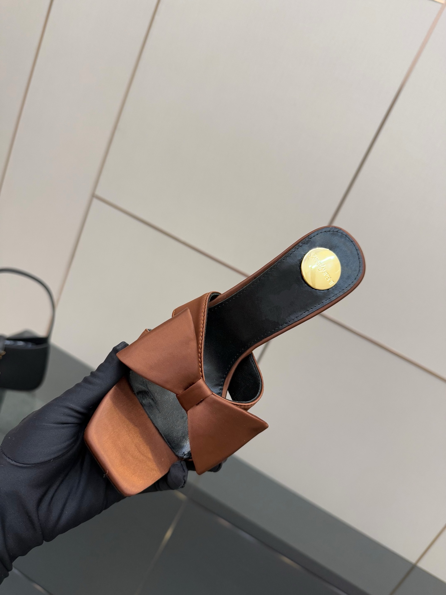 aa.jpg