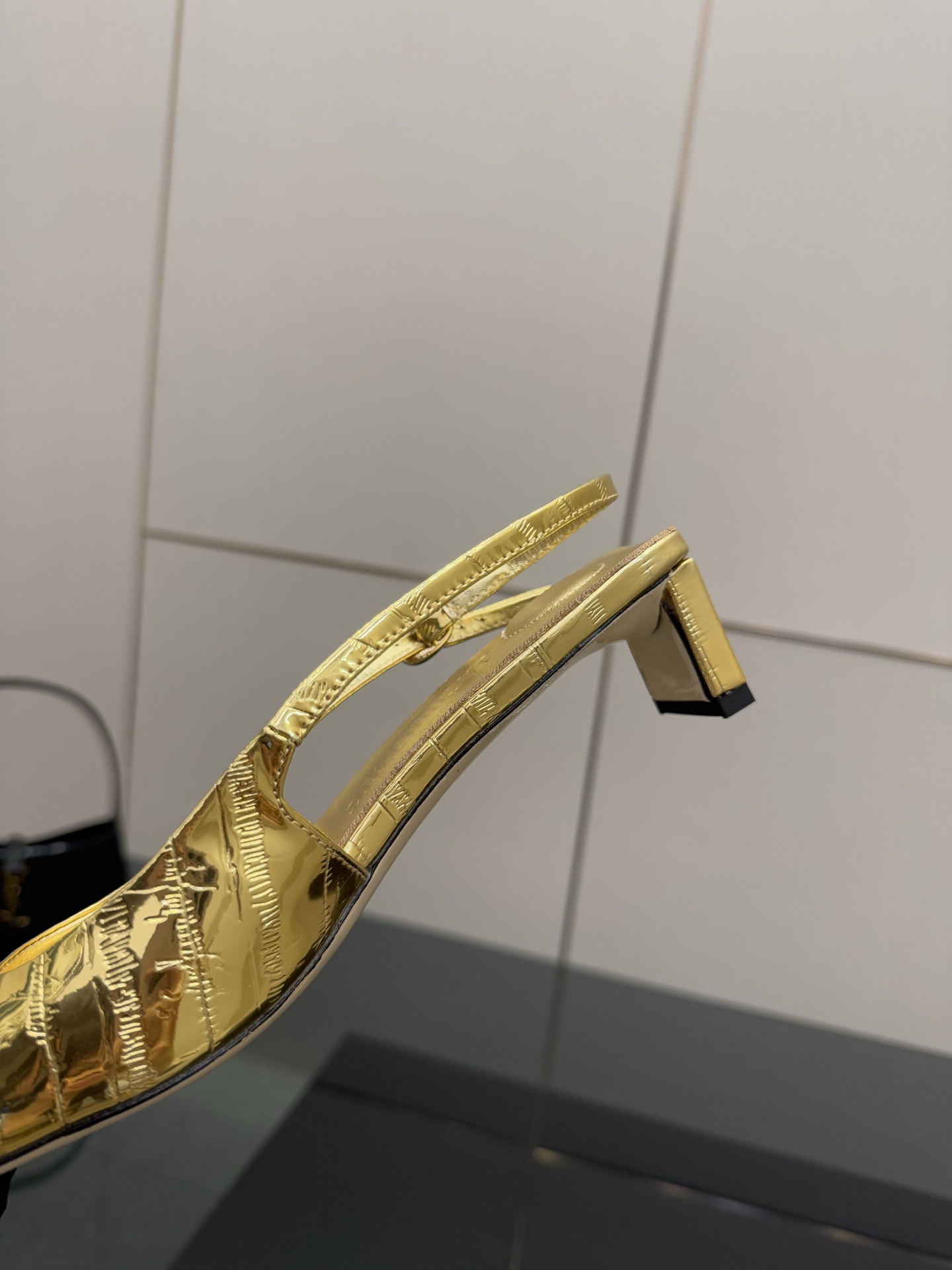 aa.jpg