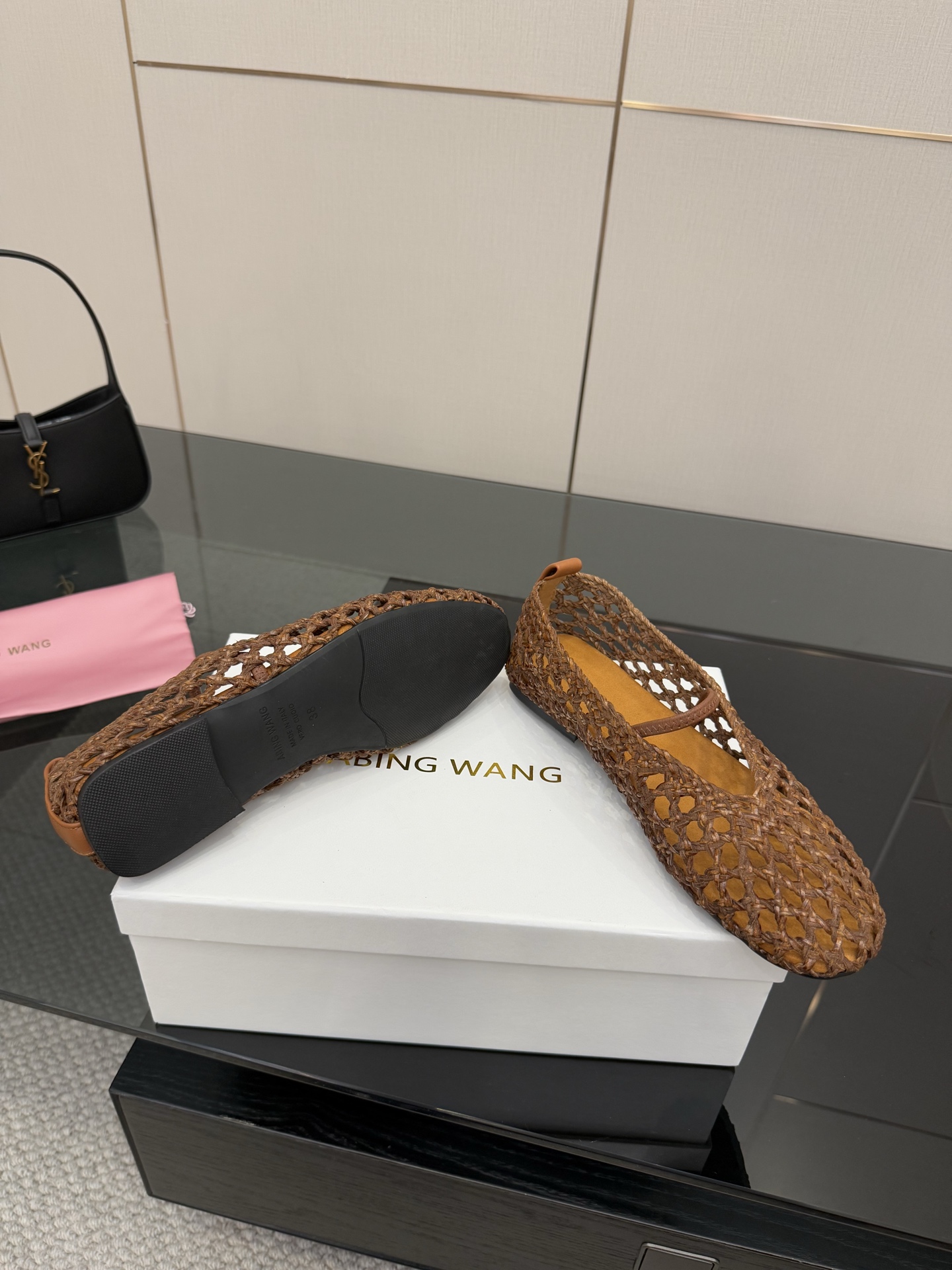 Stylish Weaved Mary Jane Shoes with Crystal Coating – Size 35 to 41 - 图片 6