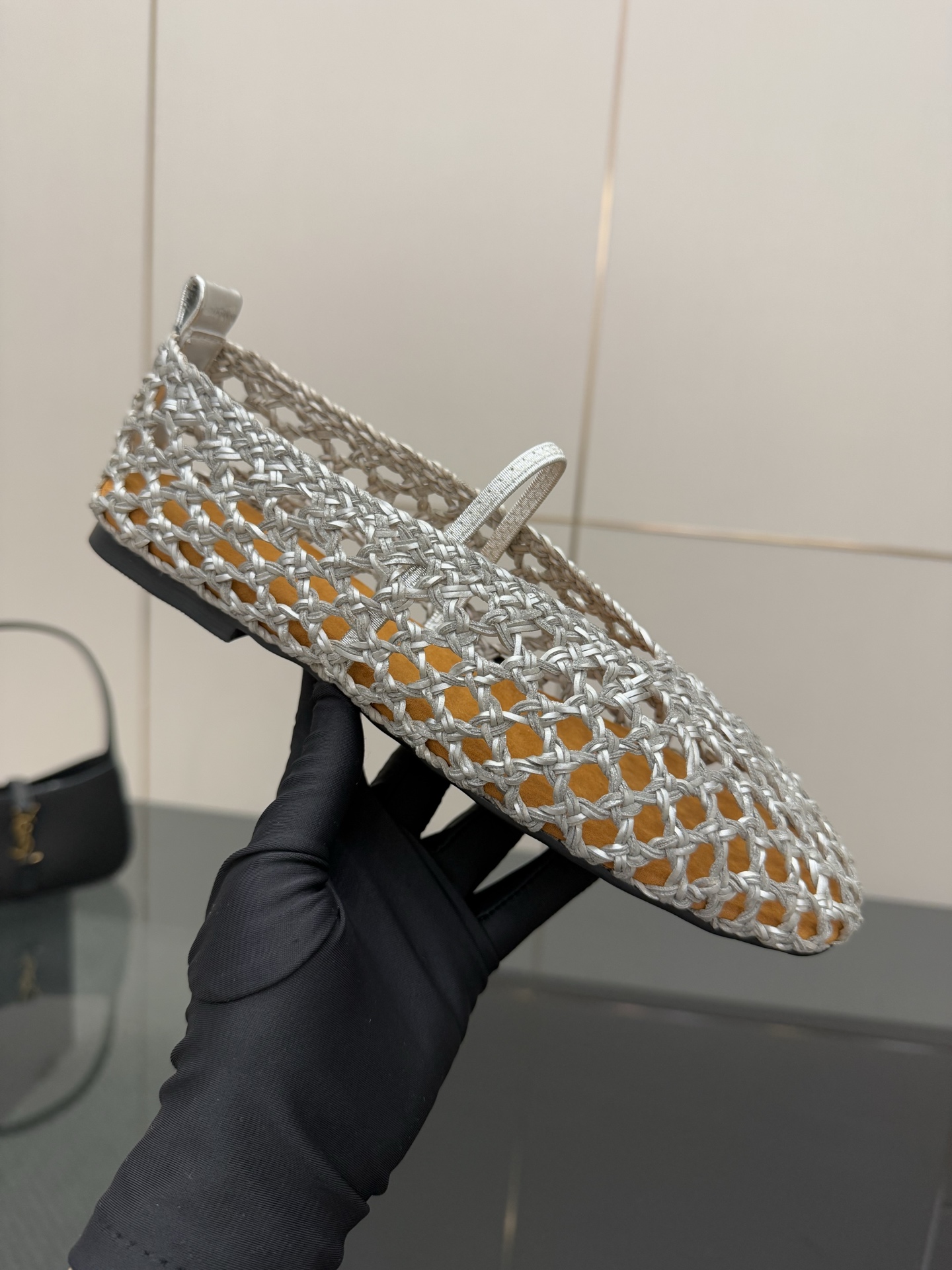 Stylish Weave Mary Jane Shoes with Crystal Coating – Size 35 to 41 - 图片 8