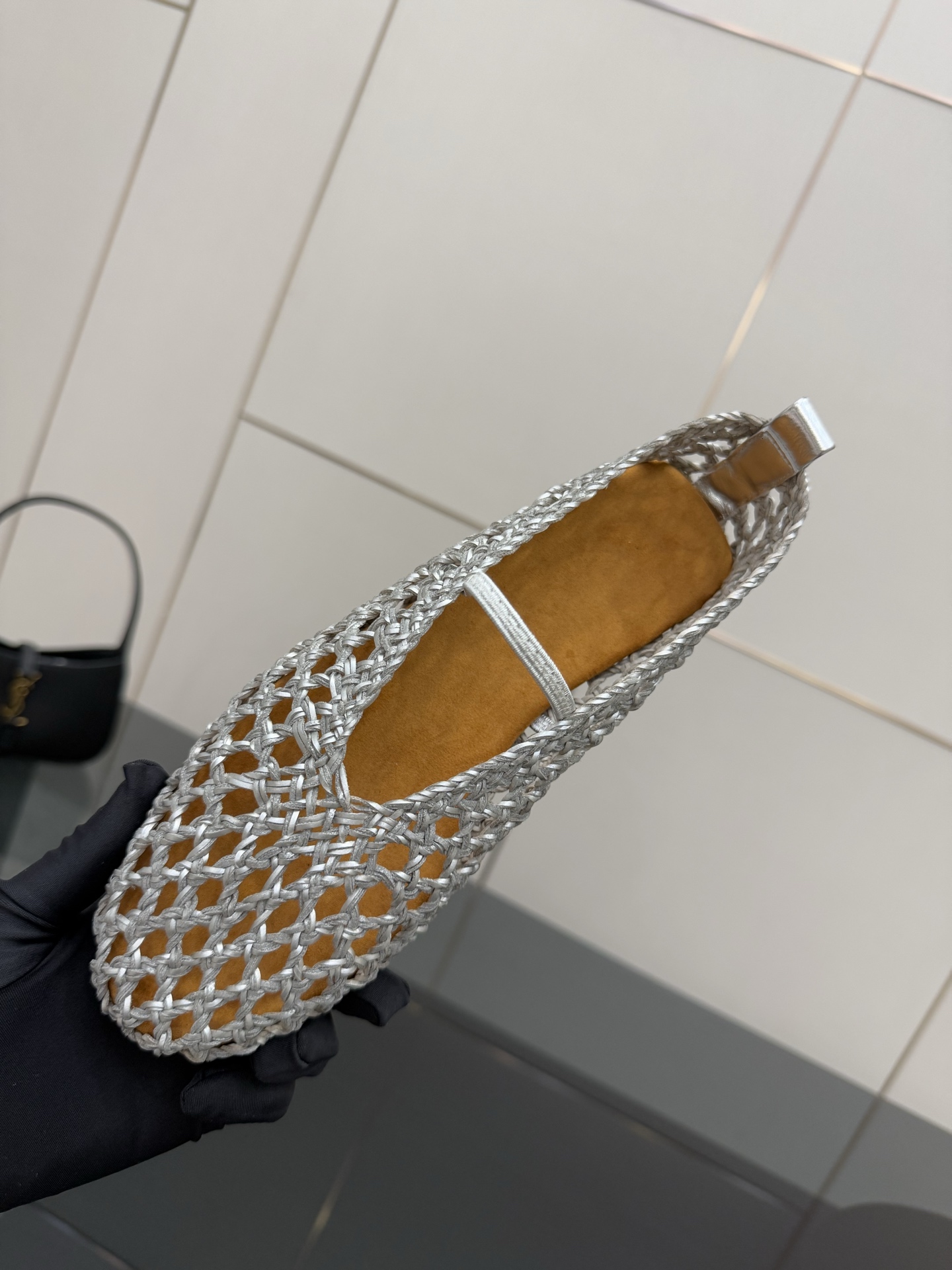 Stylish Weave Mary Jane Shoes with Crystal Coating – Size 35 to 41 - 图片 9