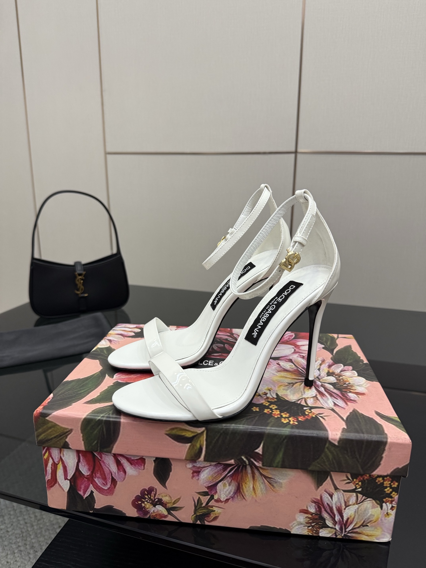 Dolce & Gabbana 25S High Heels: Paint Skin, Sheep Skin Inside, 11cm High - 图片 2