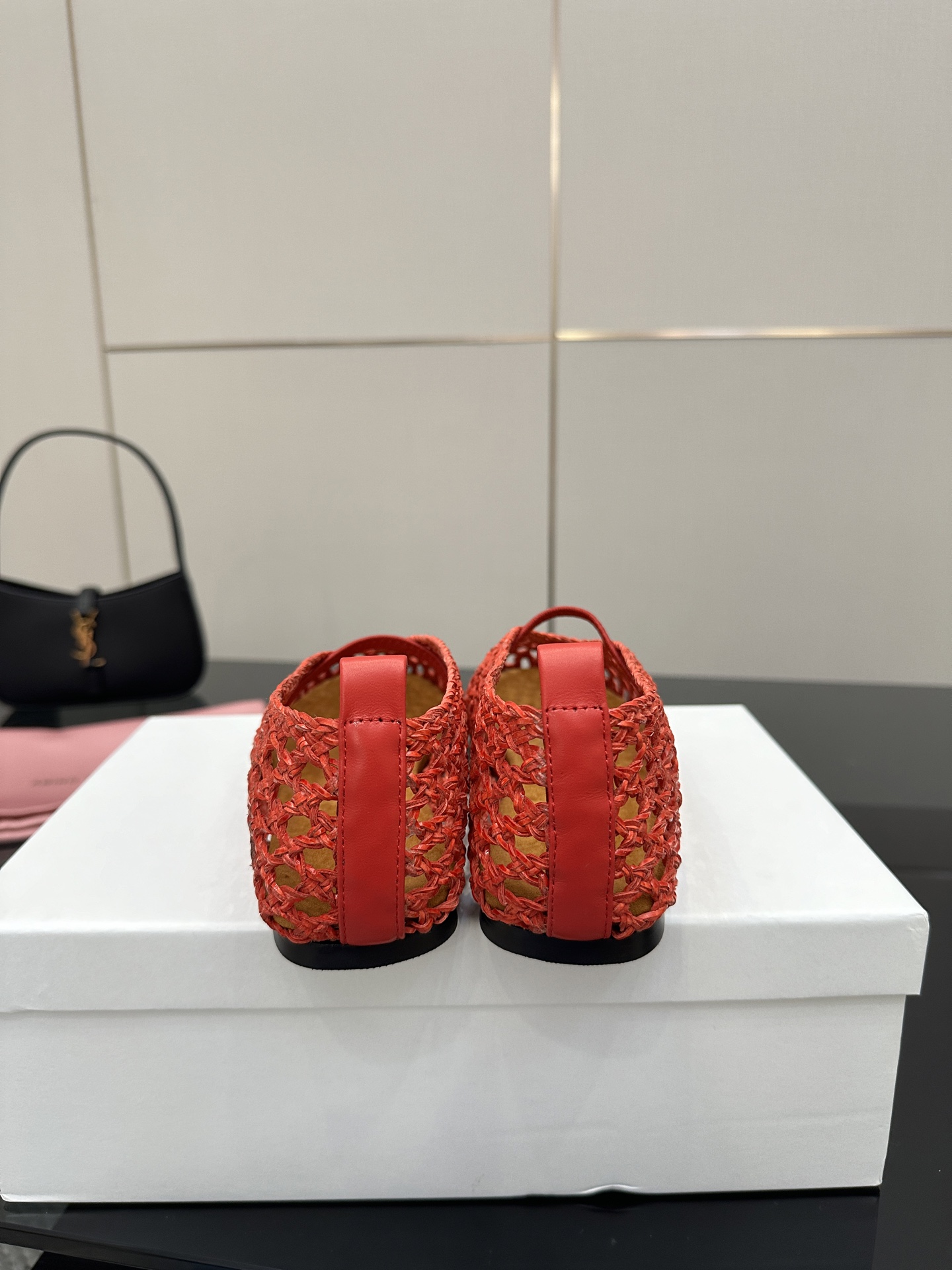 Abing Wang Weaves Sexy Mary Jane Shoes with Crystal Coating. - 图片 8