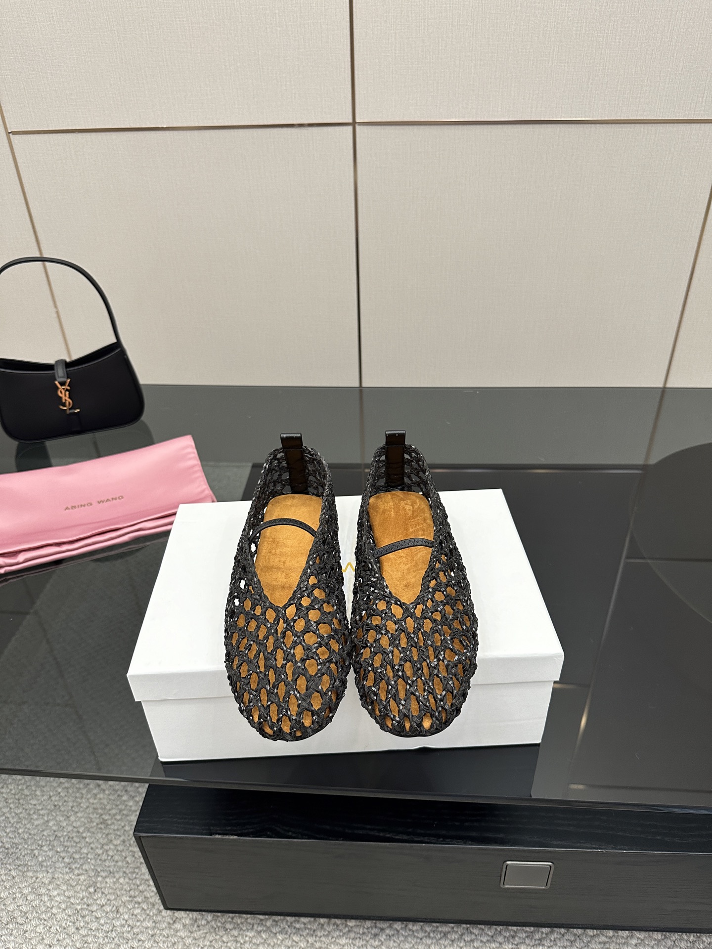 Stylish Weave Mary Jane Shoes with Crystal Coating, Velvet Pumping Foot, Rubber Sole.