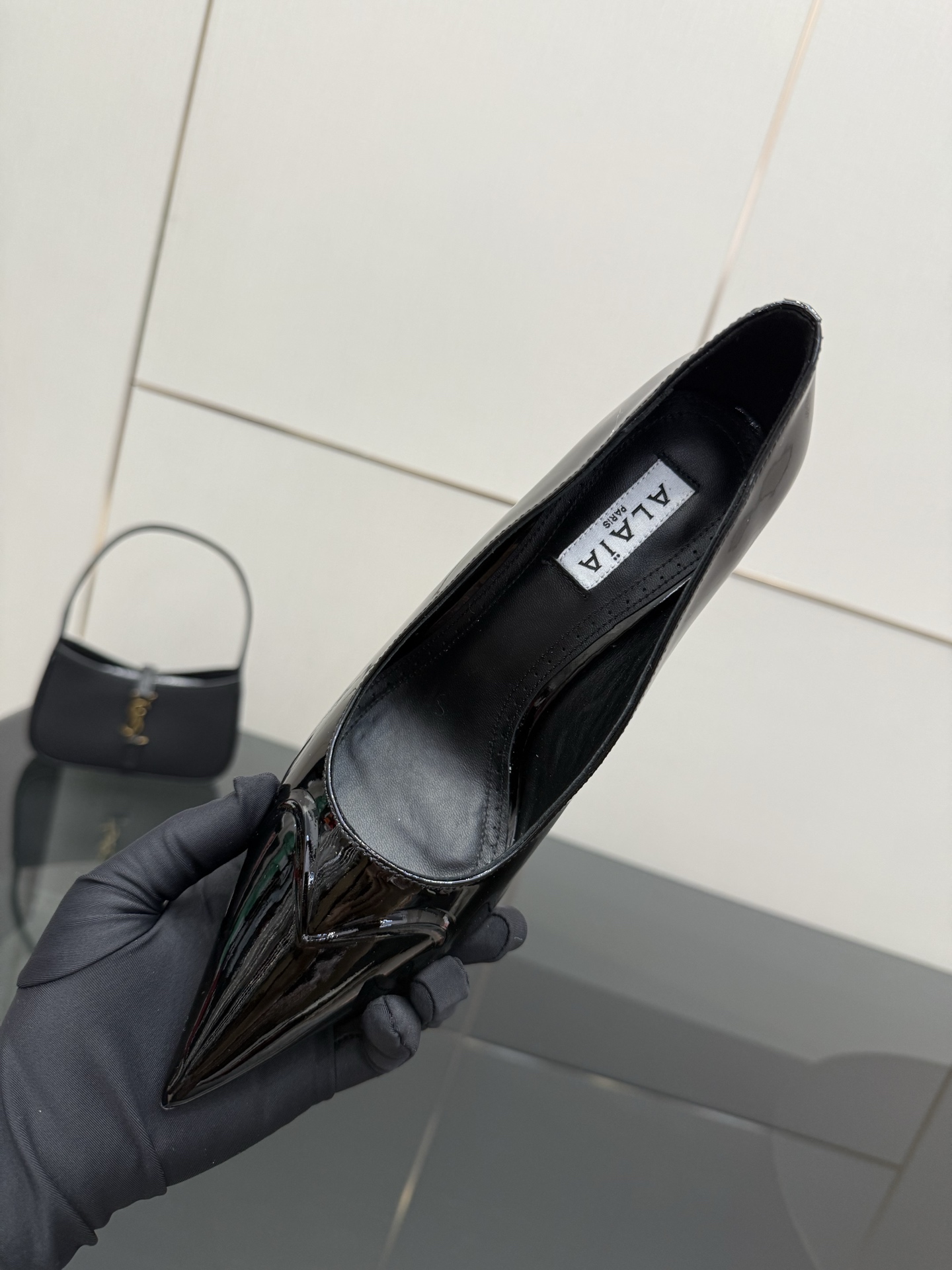 “Alai* 25ss High Heels: Transparent Design, Long Legs, Premium Materials | Spring Collection” - 图片 7