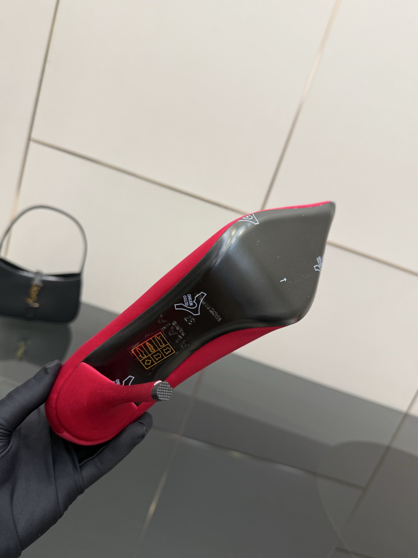 “Alaia High Heels: Top Quality, Transparent Design, 9cm High, Silk/Paint Materials, Sheep Skin Inside, Sizes 35-39” - 图片 8