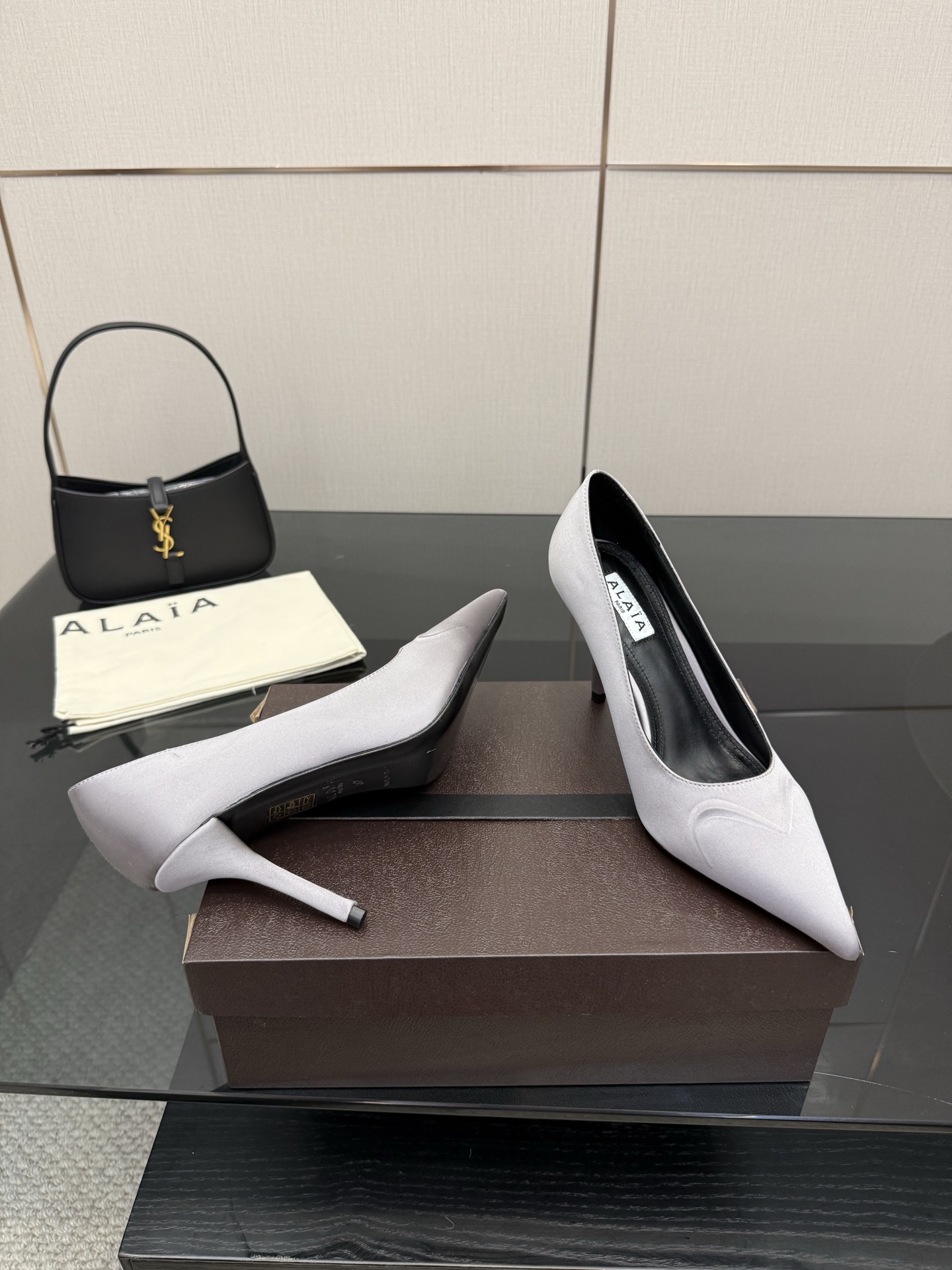 “744.Alai* 25ss High Heels: Spring Fresh, Transparent Design, High-Quality Materials, Princess-Like Feel” - 图片 4
