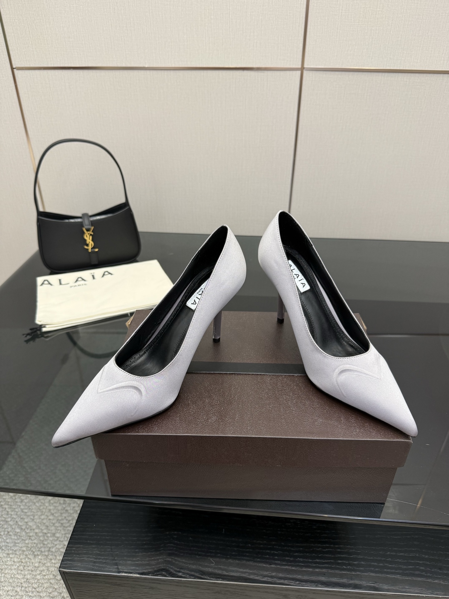“744.Alai* 25ss High Heels: Spring Fresh, Transparent Design, High-Quality Materials, Princess-Like Feel” - 图片 2