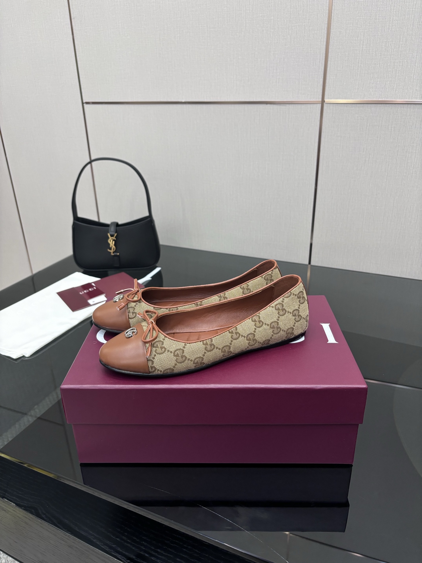 “GUCCI 25-Stamped Ballet Shoes: Popular Custom Cow Skin and Paint Skin Footwear for Ballerinas” - 图片 5
