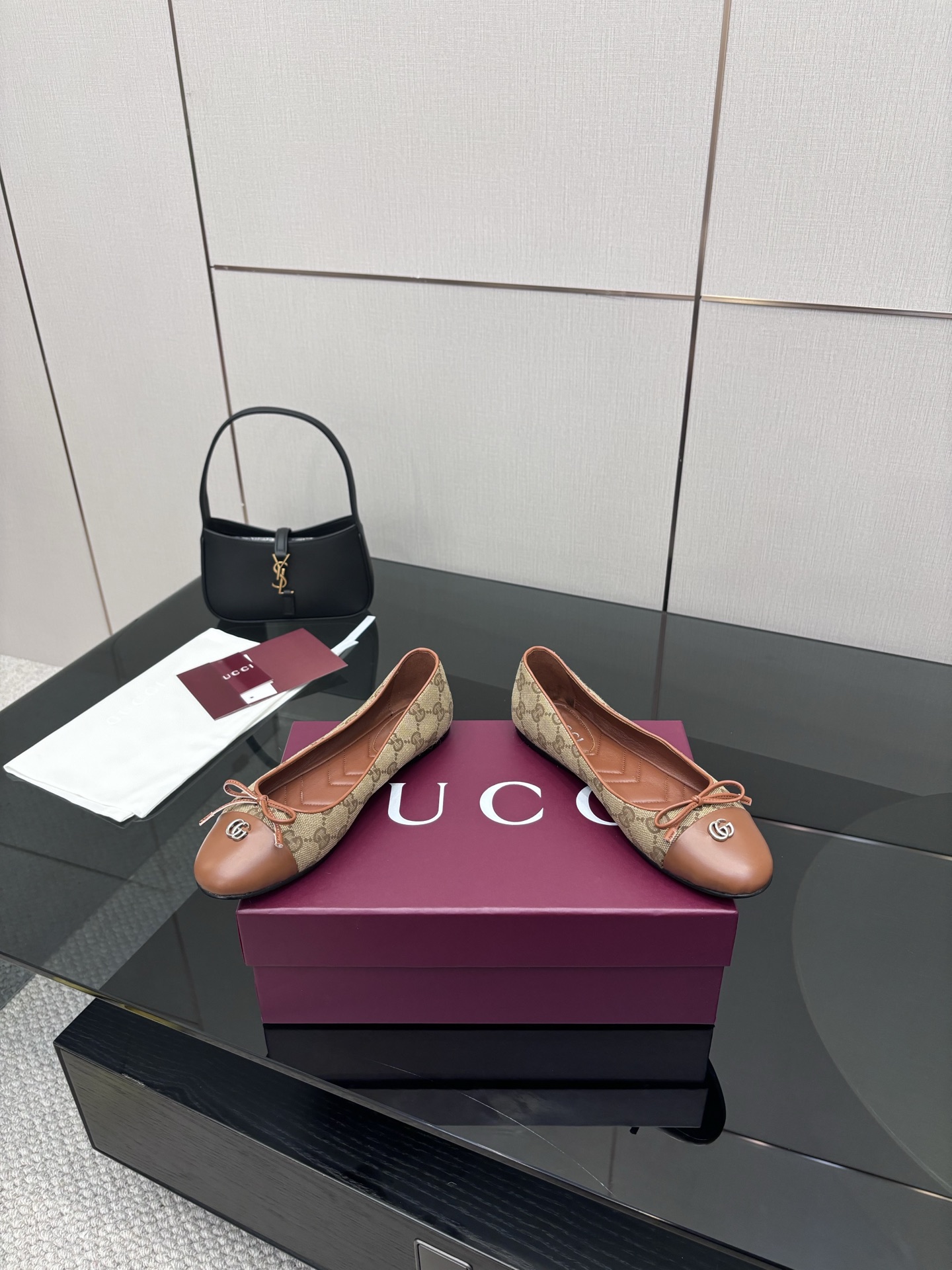“GUCCI 25-Stamped Ballet Shoes: Popular Custom Cow Skin and Paint Skin Footwear for Ballerinas” - 图片 2