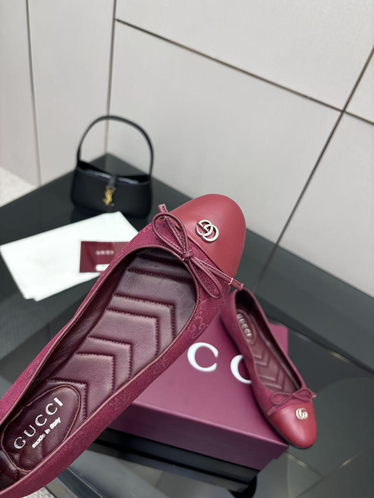 “GUCCI 25-Stamped Ballet Shoes: Custom Design, Premium Materials, Popular Ballerina Style” - 图片 8