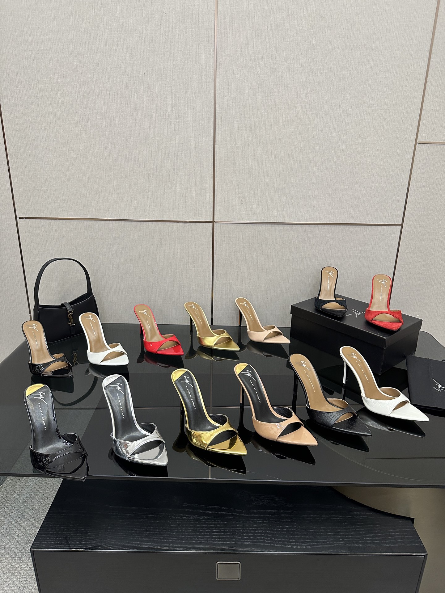 NO:481533,Thirteen colors, high heels, slippers19860909十三个色,高跟鞋拖鞋,high heels,slippers,Women's Shoes