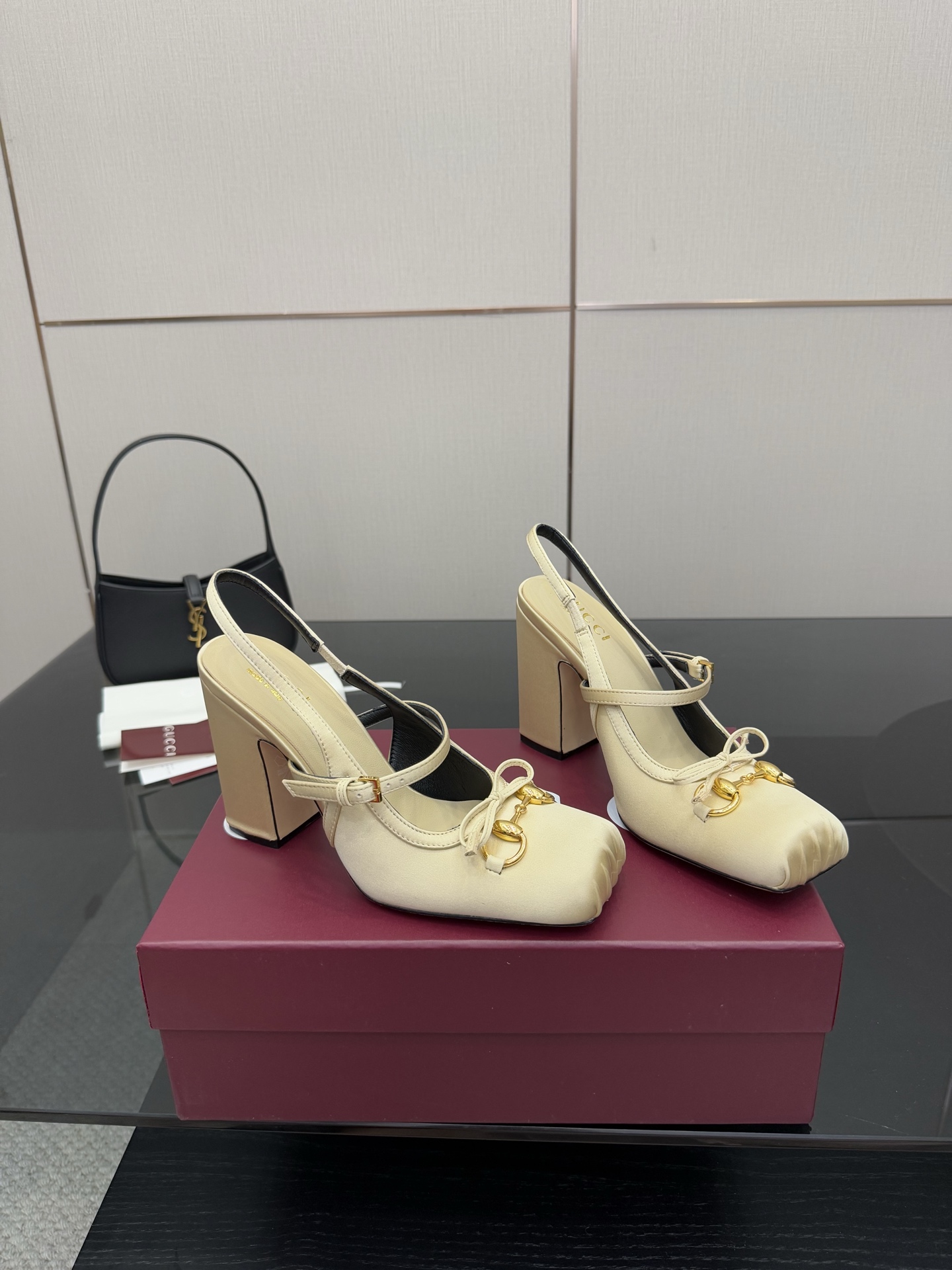 Gucci Women's Horsebit-Detailed Slingback Ballet Pumps High Heel Sandals 4 i1760388721358 5809 0 2