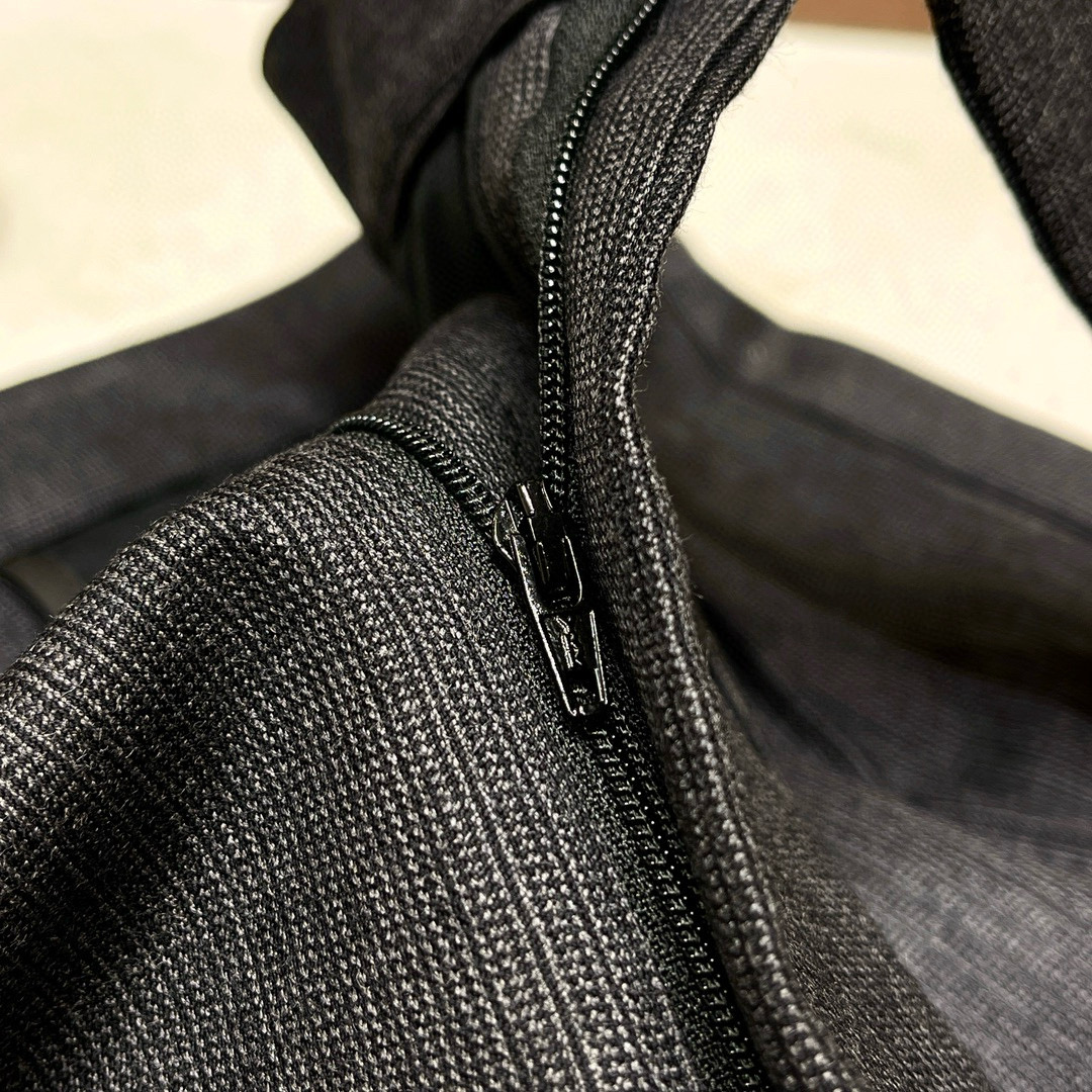 Stylish and Comfortable: P1,000 Fashion Collection for Urban Individuals - 图片 6