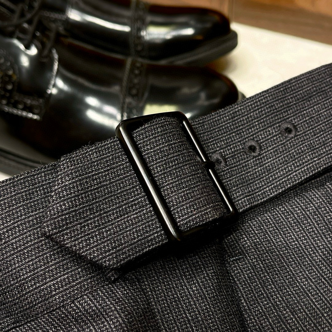 Stylish and Comfortable: P1,000 Fashion Collection for Urban Individuals - 图片 2